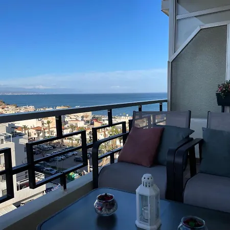 Apartamento Totalmente Reformado Con Piscina Y Jardines Al Lado De La Playa De La Carihuela Torremolinos Esterno foto